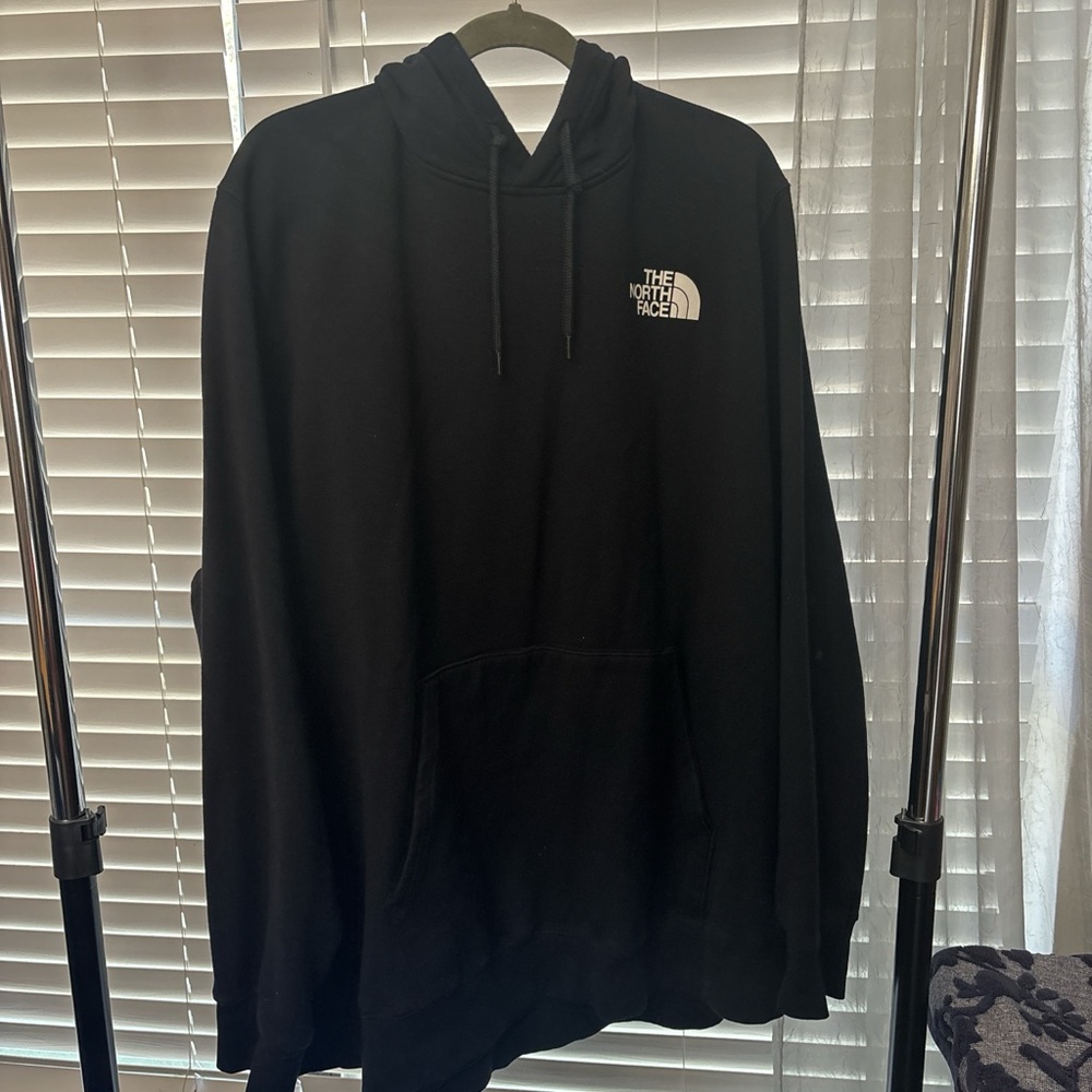 The North Face Classic Black Pullover